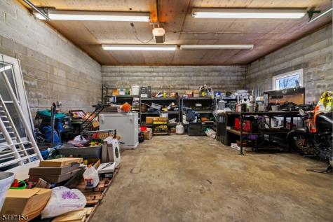 108 Jefferson Place Totowa NJ 07512