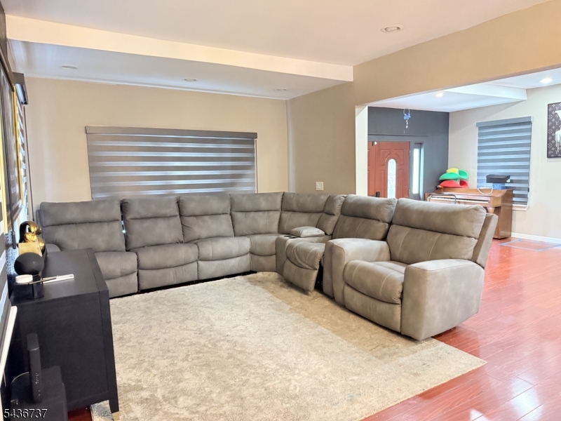 620 Park Avenue Elizabeth NJ 07208