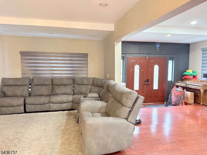 620 Park Avenue Elizabeth NJ 07208
