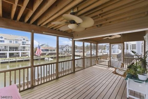 1215 Niihau Drive Lacey NJ 08731