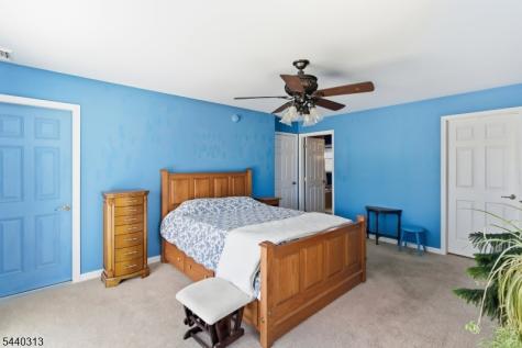 1215 Niihau Drive Lacey NJ 08731