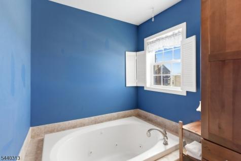 1215 Niihau Drive Lacey NJ 08731