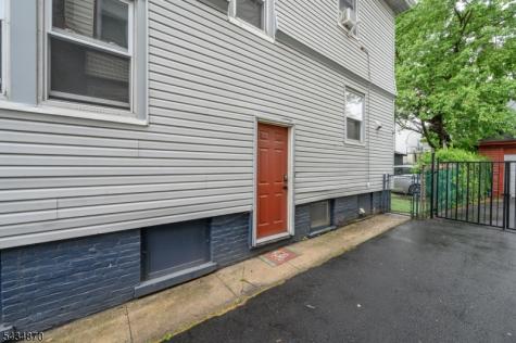829 S 13th Street Newark NJ 07108