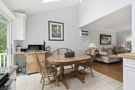 97 Shore Road Green NJ 07821