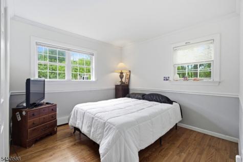 97 Shore Road Green NJ 07821