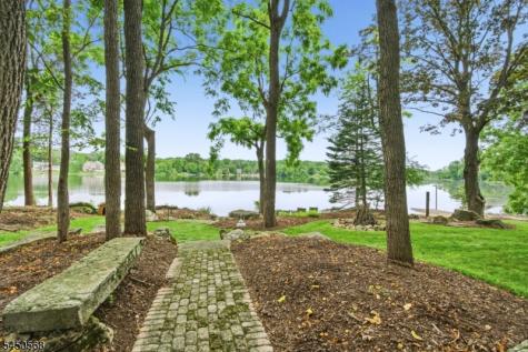 97 Shore Road Green NJ 07821