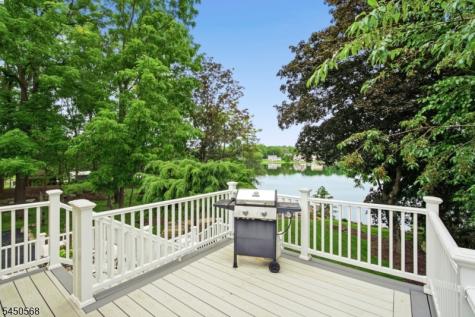 97 Shore Road Green NJ 07821