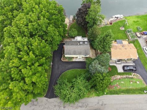97 Shore Road Green NJ 07821