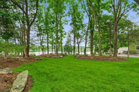 97 Shore Road Green NJ 07821