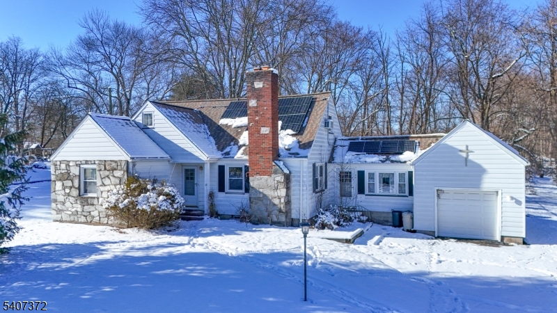30 Reynolds Avenue Parsippany-troy Hills NJ 07054