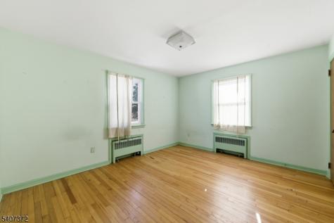 30 Reynolds Avenue Parsippany-troy Hills NJ 07054