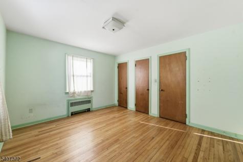 30 Reynolds Avenue Parsippany-troy Hills NJ 07054