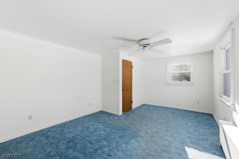 30 Reynolds Avenue Parsippany-troy Hills NJ 07054