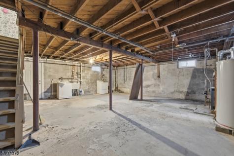 30 Reynolds Avenue Parsippany-troy Hills NJ 07054
