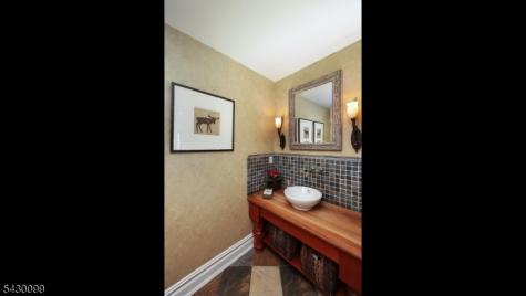 244 Pembrook Road Mountainside NJ 07092