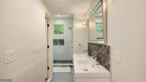 244 Pembrook Road Mountainside NJ 07092