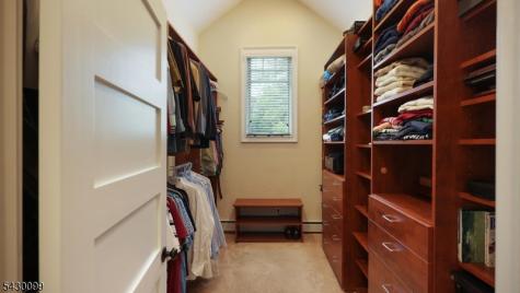 244 Pembrook Road Mountainside NJ 07092