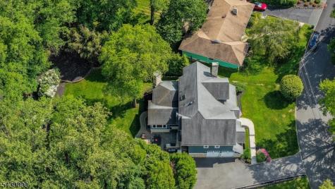 244 Pembrook Road Mountainside NJ 07092