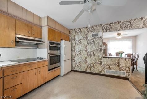 415 N 4th Avenue Hawthorne NJ 07506