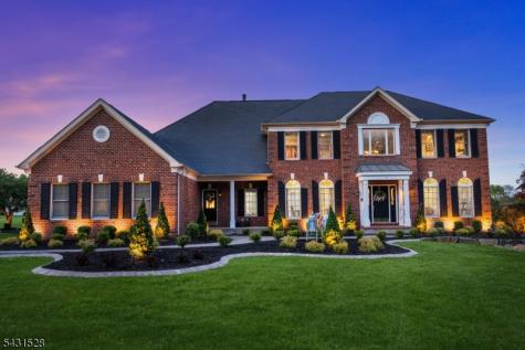 9 Christie Way Branchburg NJ 08853