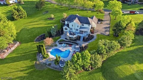 9 Christie Way Branchburg NJ 08853