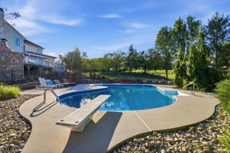 9 Christie Way Branchburg NJ 08853