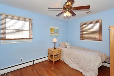196 Worth Street Woodbridge NJ 08830