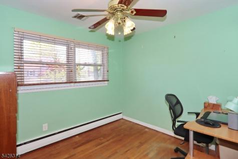 196 Worth Street Woodbridge NJ 08830