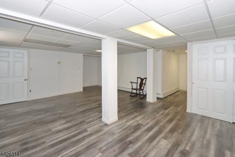 196 Worth Street Woodbridge NJ 08830