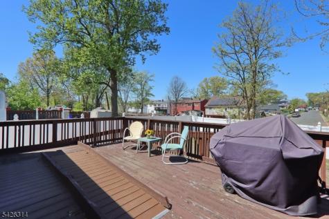 196 Worth Street Woodbridge NJ 08830