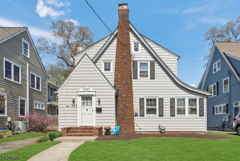 582 Sherwood Parkway Westfield NJ 07090
