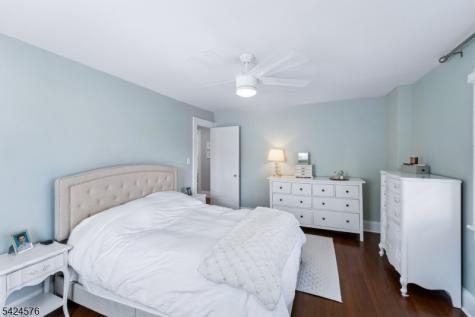 582 Sherwood Parkway Westfield NJ 07090