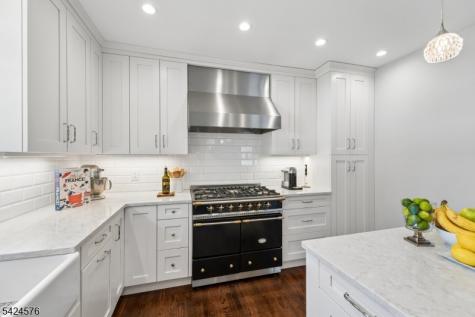 582 Sherwood Parkway Westfield NJ 07090