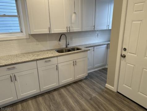 448 Stuyvesant Avenue Irvington NJ 07111