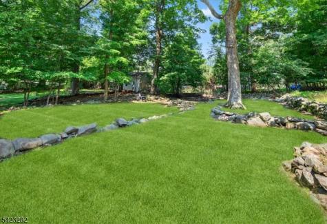 210 Nariticong Avenue Hopatcong NJ 07843