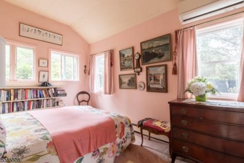 74 Porter Place Montclair NJ 07042