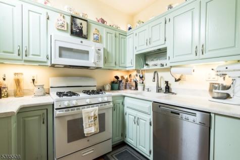 74 Porter Place Montclair NJ 07042