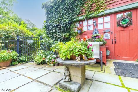 74 Porter Place Montclair NJ 07042