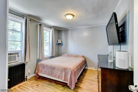 278 Centre Street Nutley NJ 07110