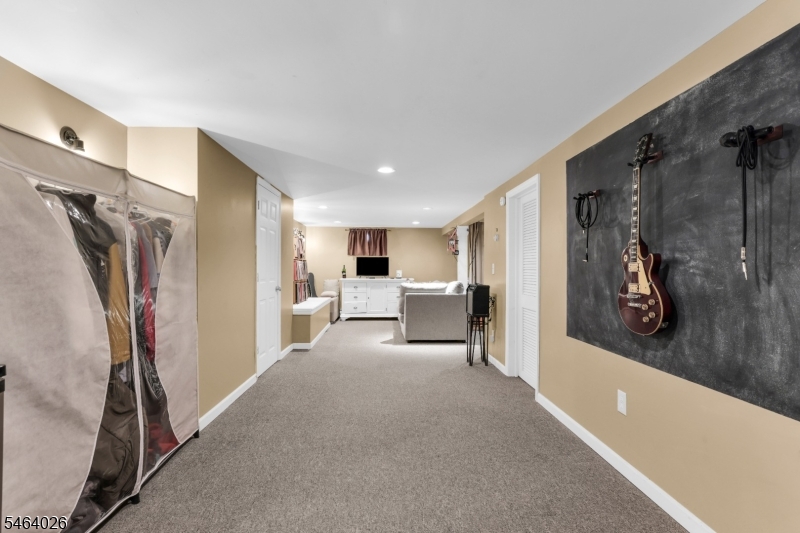 114 Lopez Road Cedar Grove NJ 07009