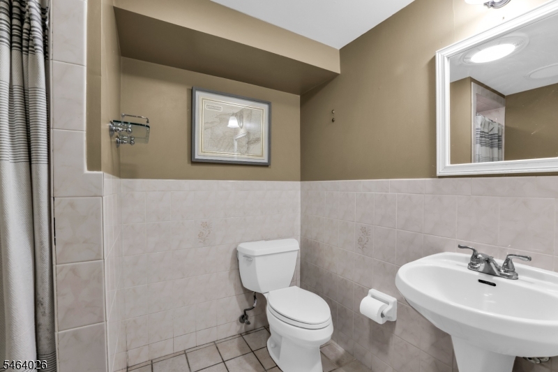 114 Lopez Road Cedar Grove NJ 07009