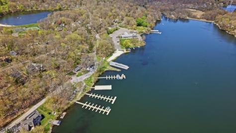 155 Highland Lakes Road Vernon NJ 07422