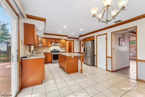 86 Timberline Drive Wayne NJ 07470