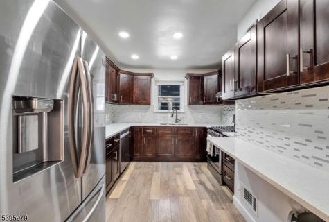 208 Linden Avenue Verona NJ 07044