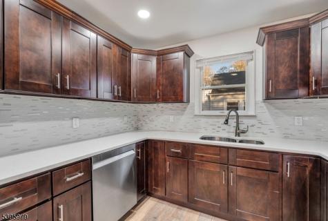 208 Linden Avenue Verona NJ 07044