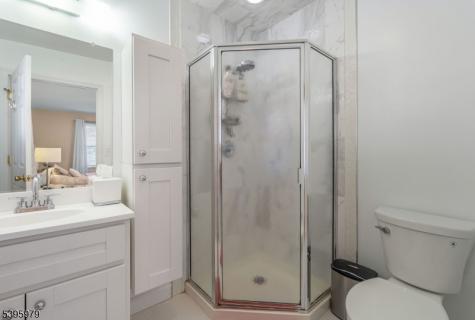 208 Linden Avenue Verona NJ 07044