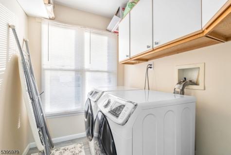 208 Linden Avenue Verona NJ 07044