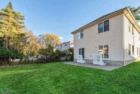208 Linden Avenue Verona NJ 07044