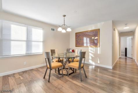 208 Linden Avenue Verona NJ 07044