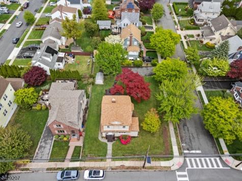 152 High Street Nutley NJ 07110